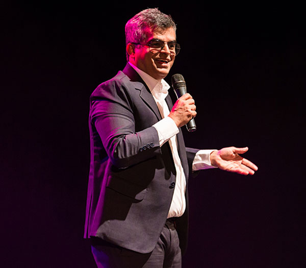stand-up comedian Atul Khatri performance