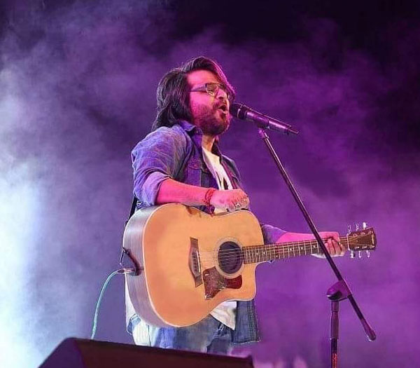 Pritam singer
